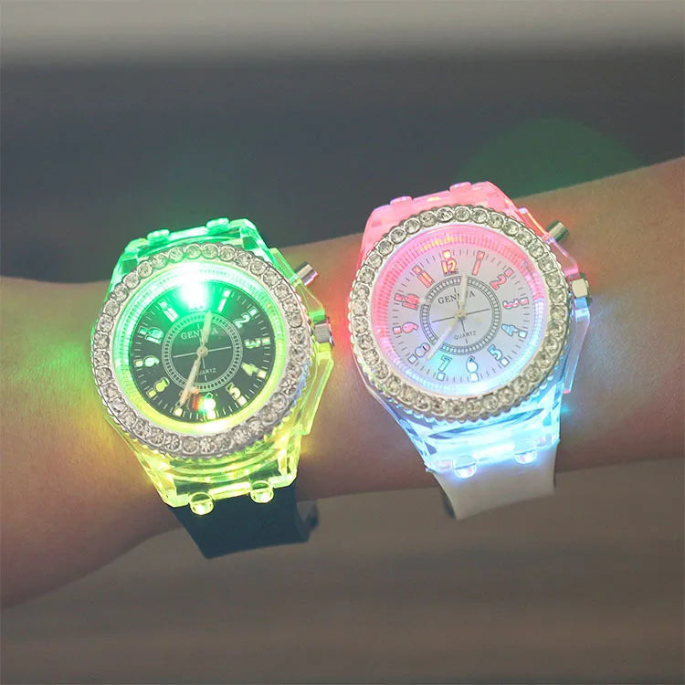 Reloj LED Multicolor de Goma – Divertido, Llamativo y Moderno para Todos