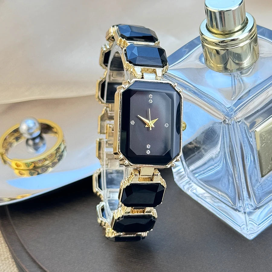reloj de señora estilo europeo y americano de moda con esfera de diamantes de imitación, caja rectangular de color con cadena de diamantes de imitación, sección grande de mujer