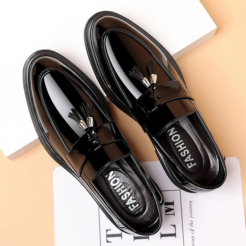 Leather Shoes for Men Autumn Business Formal Plus Size Dress Mens Shoe Casual Soft Soled Black Men's Wedding Groom Shoes