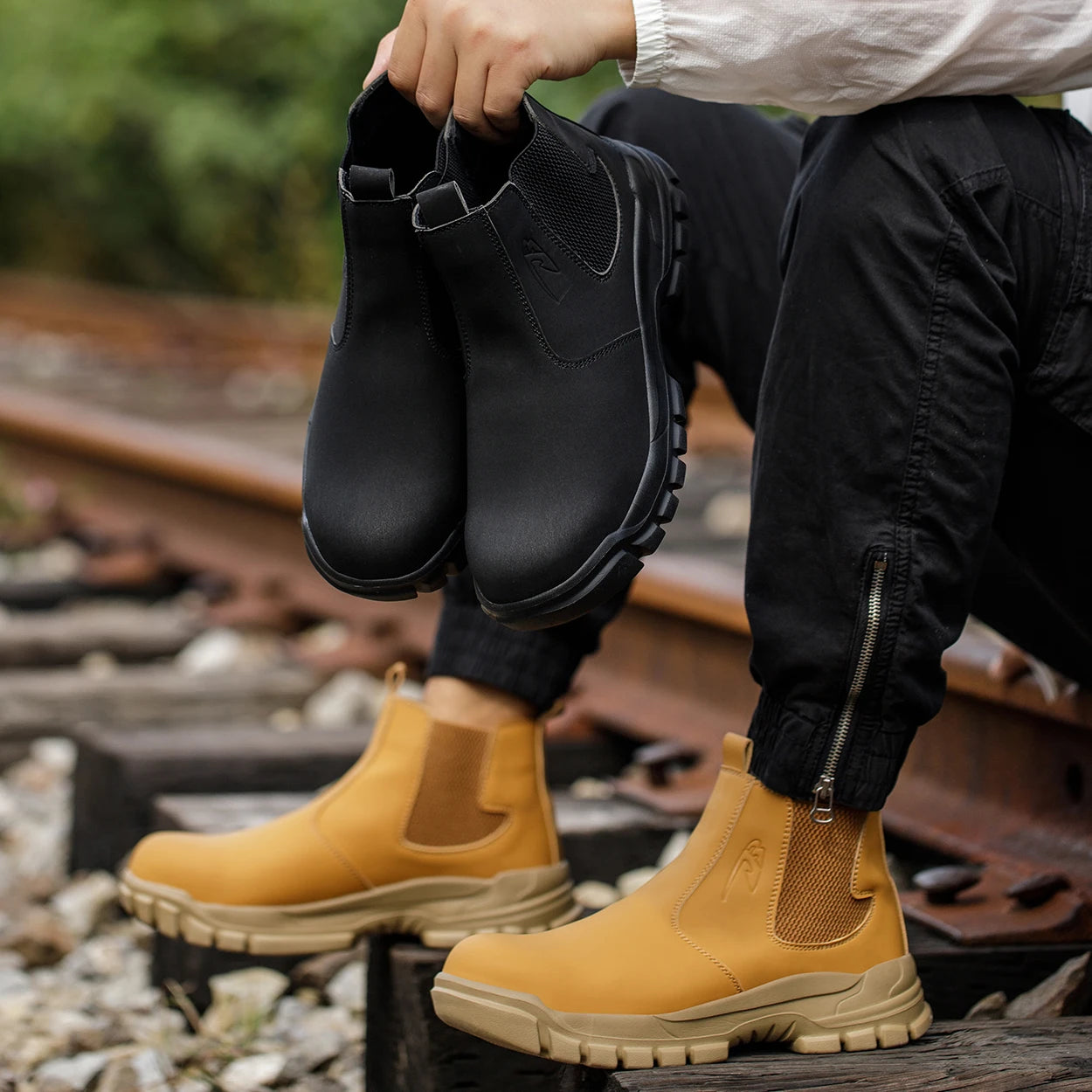 Zapatos de seguridad impermeables para hombre, botas de cuero con punta de acero, calzado masculino, botas de trabajo de construcción indestructibles, color marrón