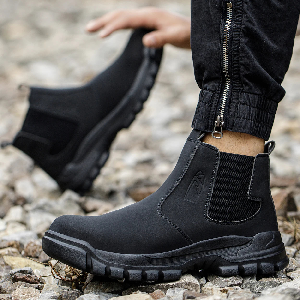 Zapatos de seguridad impermeables para hombre, botas de cuero con punta de acero, calzado masculino, botas de trabajo de construcción indestructibles, color marrón