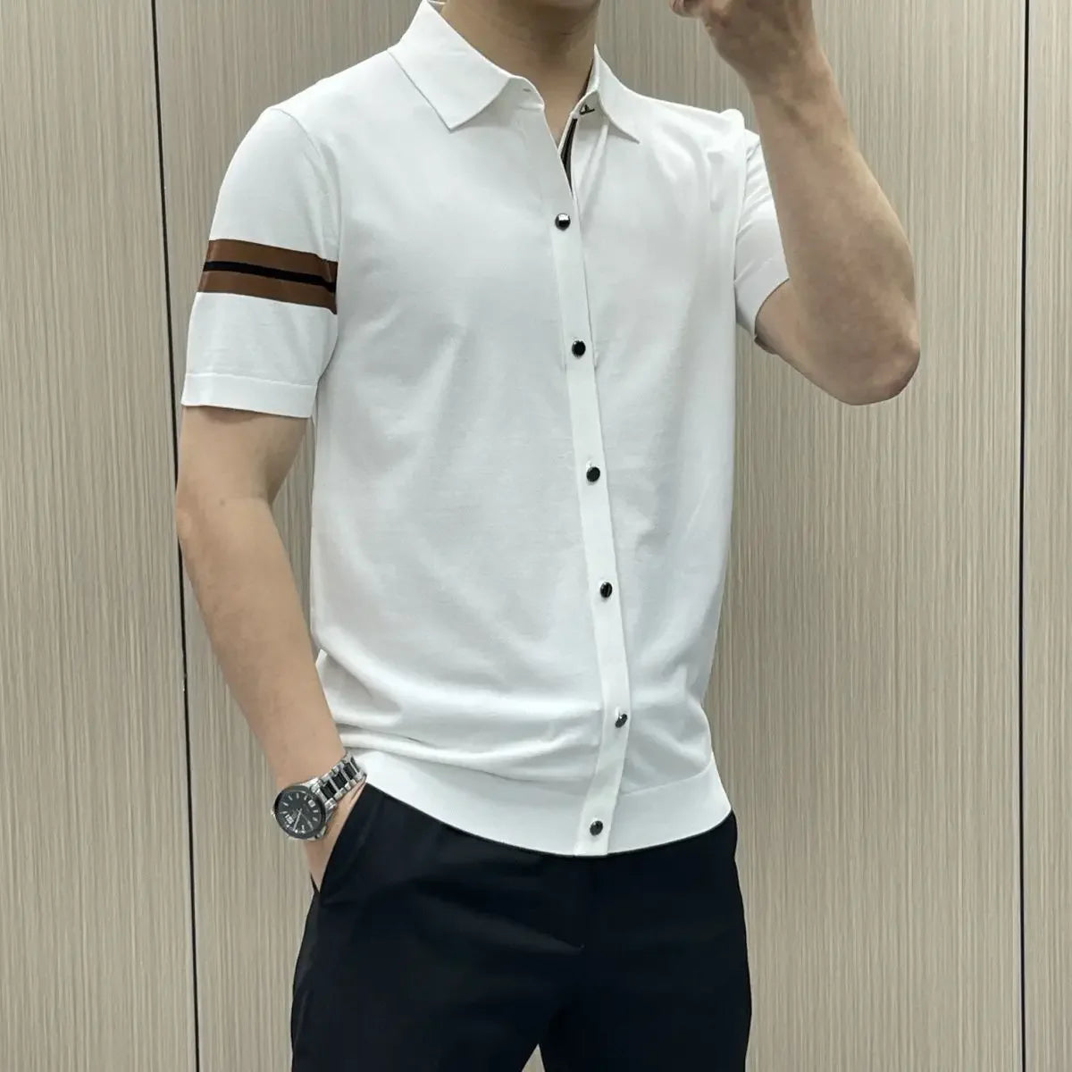 Camisa casual de negocios de lujo ligero para hombre, de manga corta, ajustada, a la moda, con personalidad y alta calidad