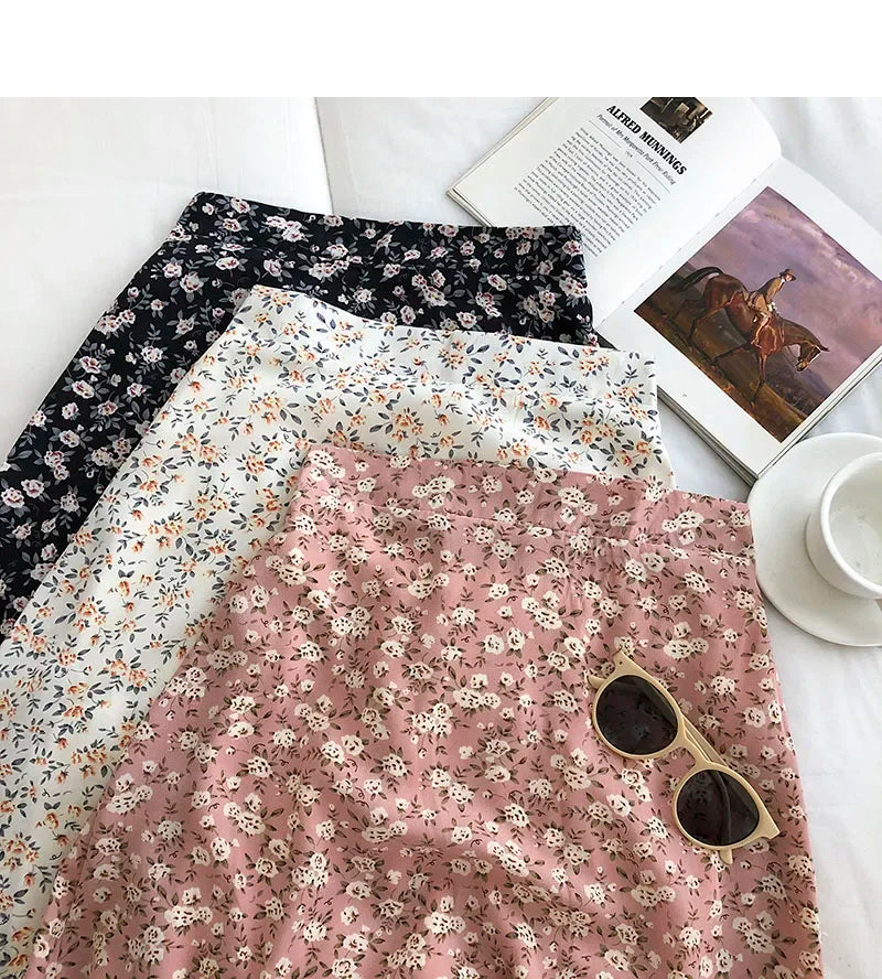 Woman Skirt Summer New Korean Ins Fashion Temperament Gentle Vintage Floral Slim Versatile High Waist Female Skirt