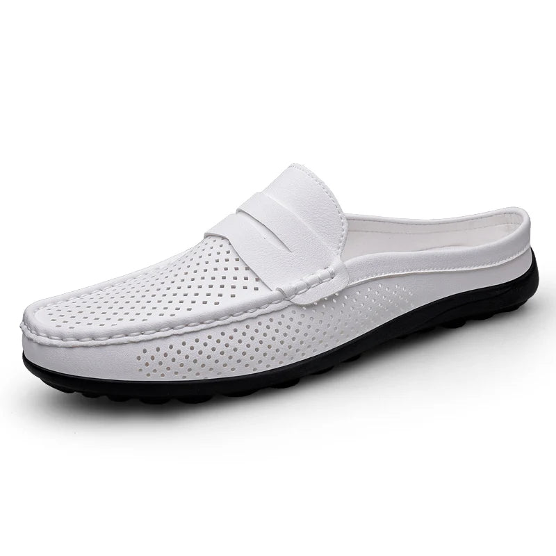 Zapatos de hombre cuatro estaciones nuevos zapatos de cuero de moda ahuecados suela blanda transpirables antideslizantes ligeros de talla grande informales