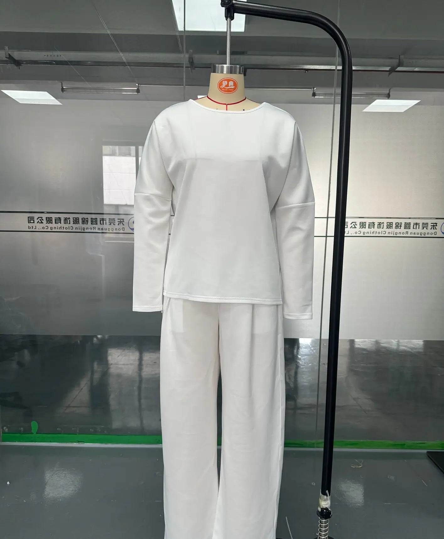 Conjuntos de dos piezas de pantalón para mujer, tops lisos de manga larga, cuello redondo, casual, pantalones largos de cintura media, bolsillos, elegante regular