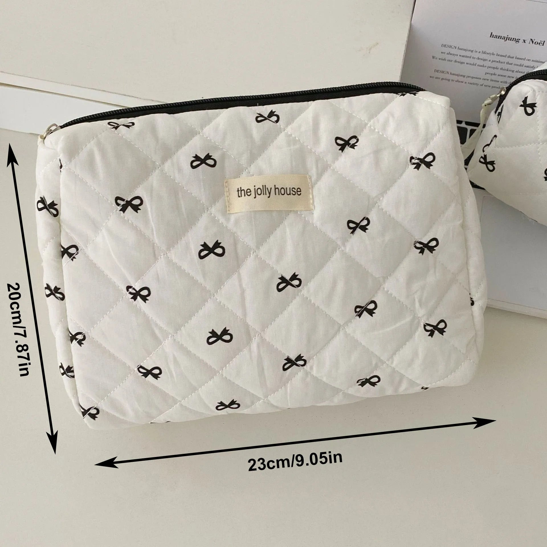 Bolso tote de cerezas a la moda para mujer, neceser de maquillaje portátil, bonito estuche de almacenamiento de cosméticos y artículos de tocador, bolso de mano acolchado de algodón con cremallera