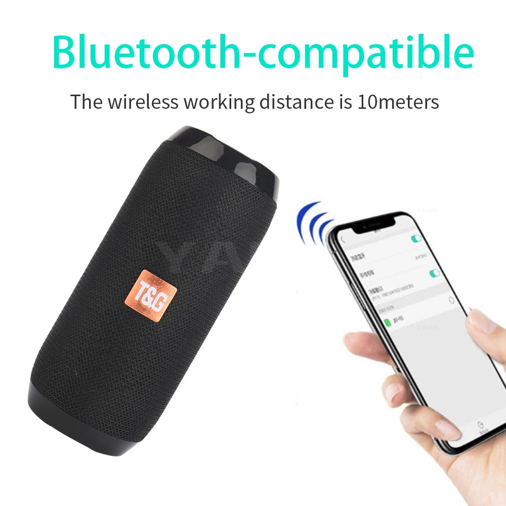 Altavoz portátil inalámbrico Bluetooth Subwoofer exterior impermeable Altavoz estéreo envolvente compatible con radio FM y tarjeta TF