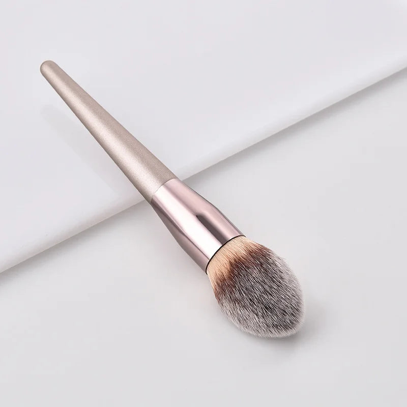 Juego de brochas de maquillaje Champagne caliente para mujer, base cosmética, polvos, colorete, sombra de ojos, Kabuki, para difuminar, herramientas de belleza