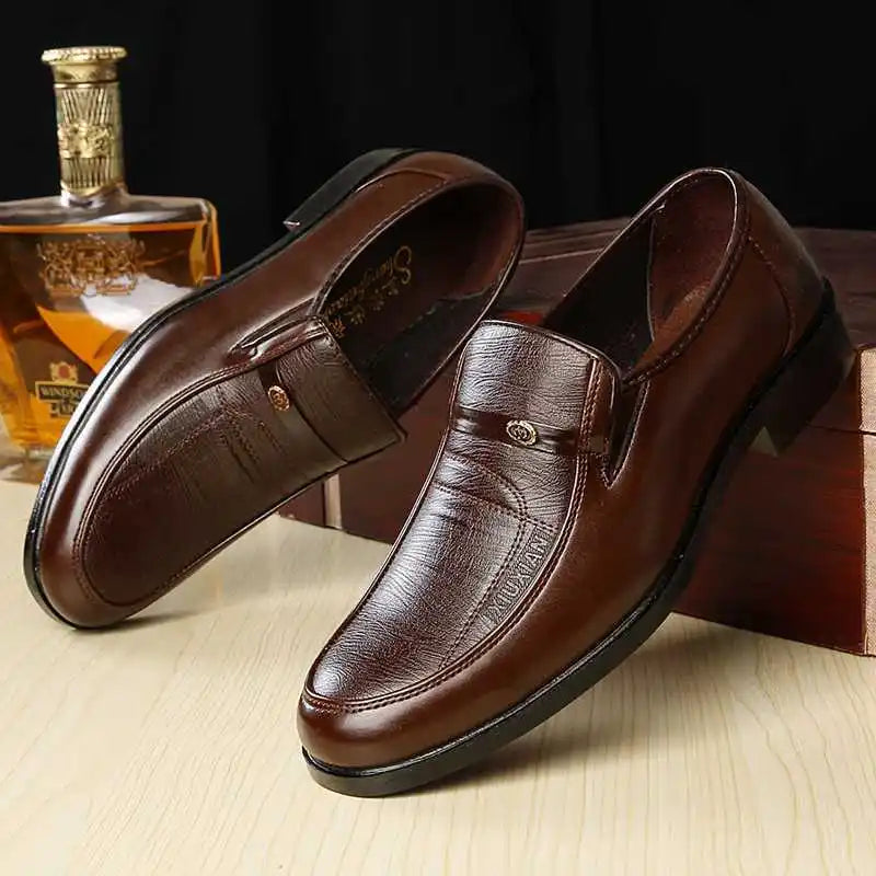High Quality Brand Men Formal Shoes Men Oxford Leather Dress Shoes Fashion Business Men Shoes Pointed Wedding Shoes