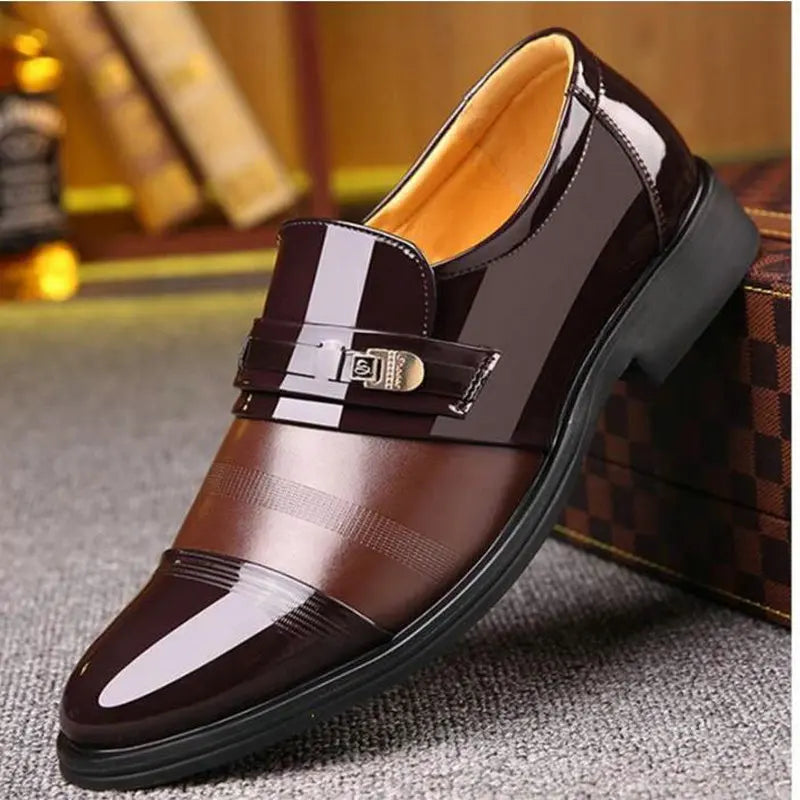 High Quality Brand Men Formal Shoes Men Oxford Leather Dress Shoes Fashion Business Men Shoes Pointed Wedding Shoes