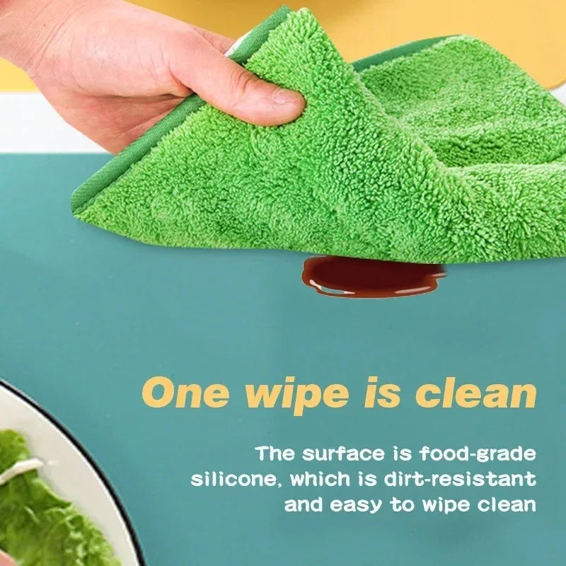 Manteles Individuales de Silicona, Manteles Individuales para Niños, Manteles Individuales Impermeables Resistentes al Calor Antideslizantes para la Mesa del Comedor, Fáciles de Limpiar