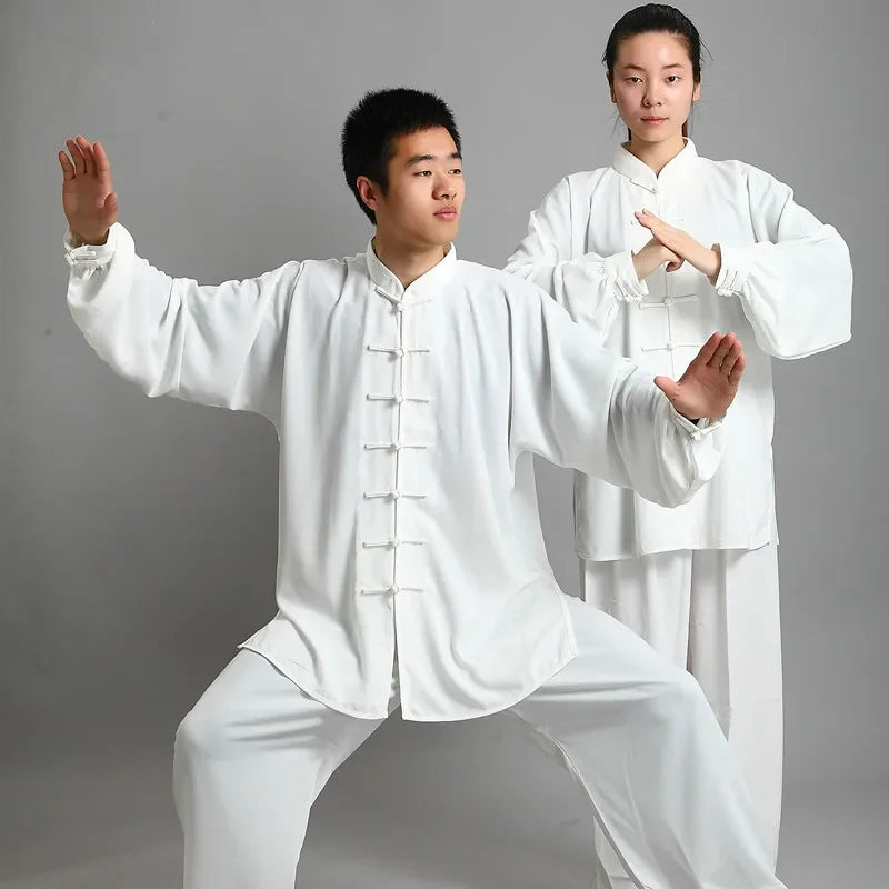 Traje tradicional de Kung Fu y Tai Chi – Gracia, fuerza y equilibrio