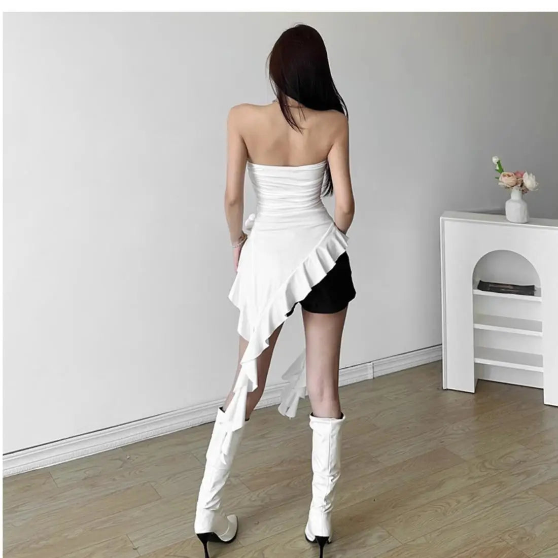 Women Bustier Tops Irregular 3D Roses Ruffle Slim Aesthetic Summer Chic Streetwear Tops Solid Red Womenswear Black White Sexy