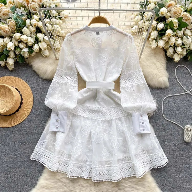 Luxury Women Lace Shirt dress White Black  New Vintage embroidery Lantern sleeve dresses with belt Sexy clothes INKEO 4D062