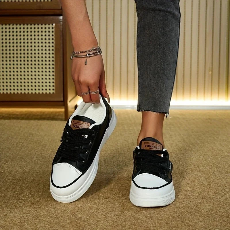 Breathable Round Toe Flat Sneakers - Lace Up Low Top Shoes for Leisure Walking Running Jogging