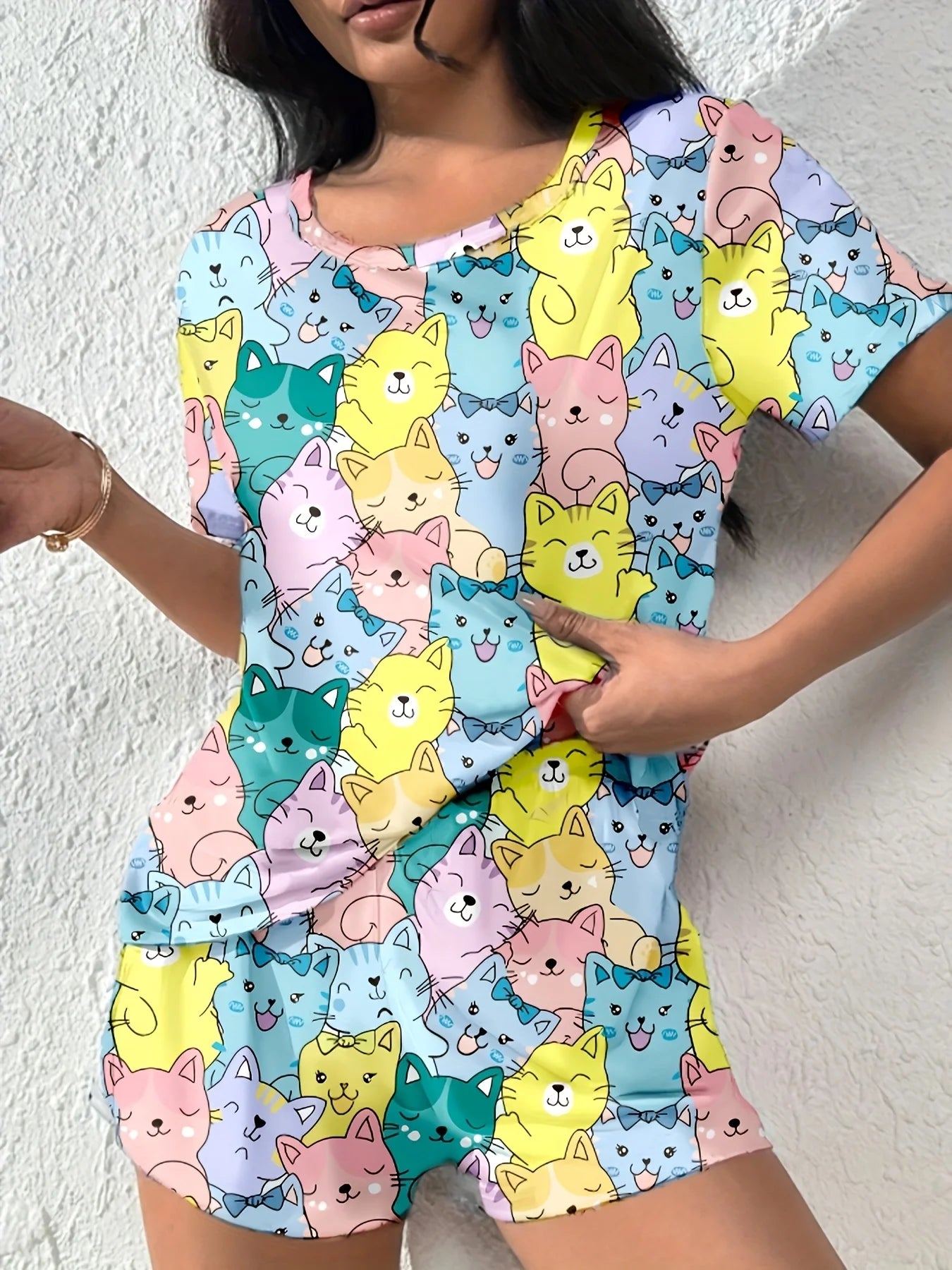 2-Piece Size Women's Summer Pajamas for Women, Casual, Romantic and Cute Printed Pajamas, Short-Sleeved Shorts Set