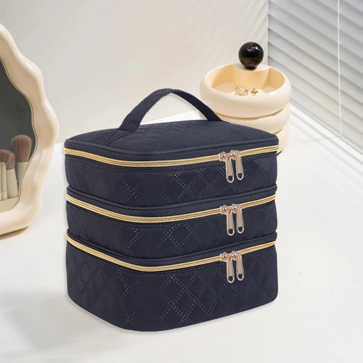 Organizador de maquillaje acolchado de 3 capas