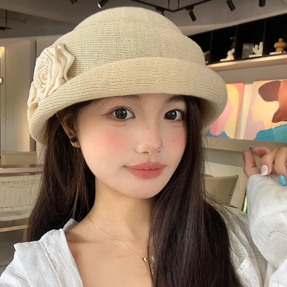 Vintage French Style Camellia Flower Cap Curl Brim Hepburn Floral Bowler Hat Elegant British Women's Formal hat Lady