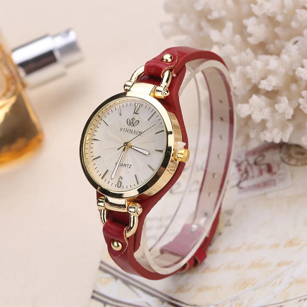 Fashion Women Casual Watches Round Dial Rivet PU Leather Strap Wristwatch Ladies Analog Quartz Watch Gifts Accessories