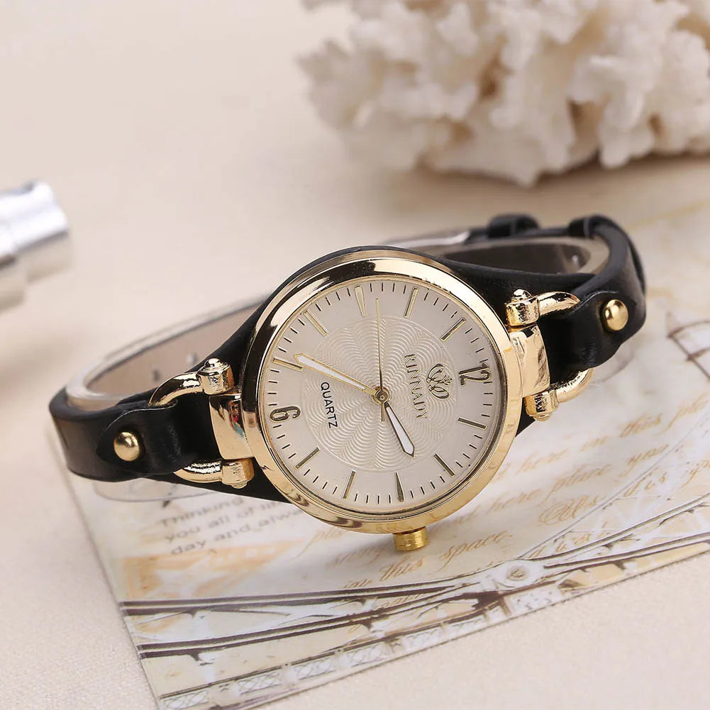 Fashion Women Casual Watches Round Dial Rivet PU Leather Strap Wristwatch Ladies Analog Quartz Watch Gifts Accessories