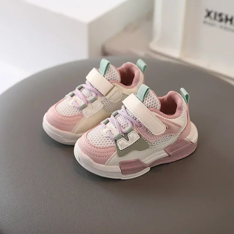 Kids Sports Shoes New Boy' Soft Sole Antiskid Shoes 1-3Year Old Tide Comfortable Sandals for Boy Baby Casual Shoes Kids Sneakers