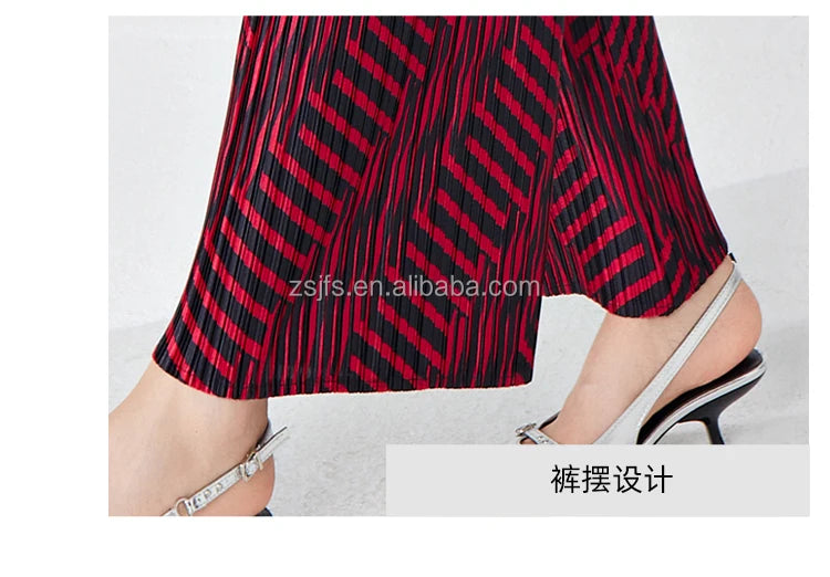 Women's Pleated Fashionable Retro Style Two-Piece Set Temperament Stretch Top Wide Leg Pants Office Set
