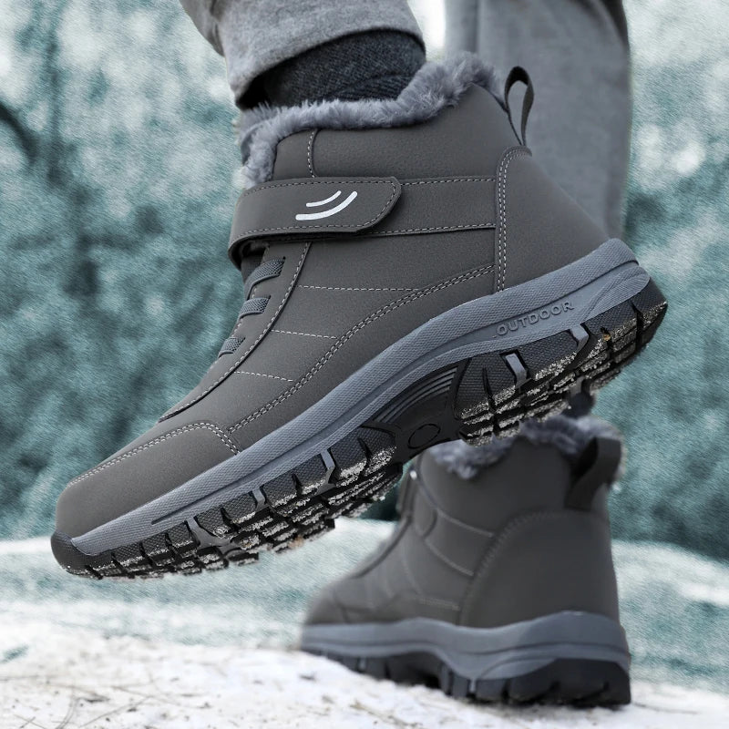 Bottes de neige pour hommes, chaussures d'hiver décontractées, plateforme antidérapante, bottines chaudes en fourrure, bottes de combat en peluche, bottes de randonnée en plein air, bottes de moto
