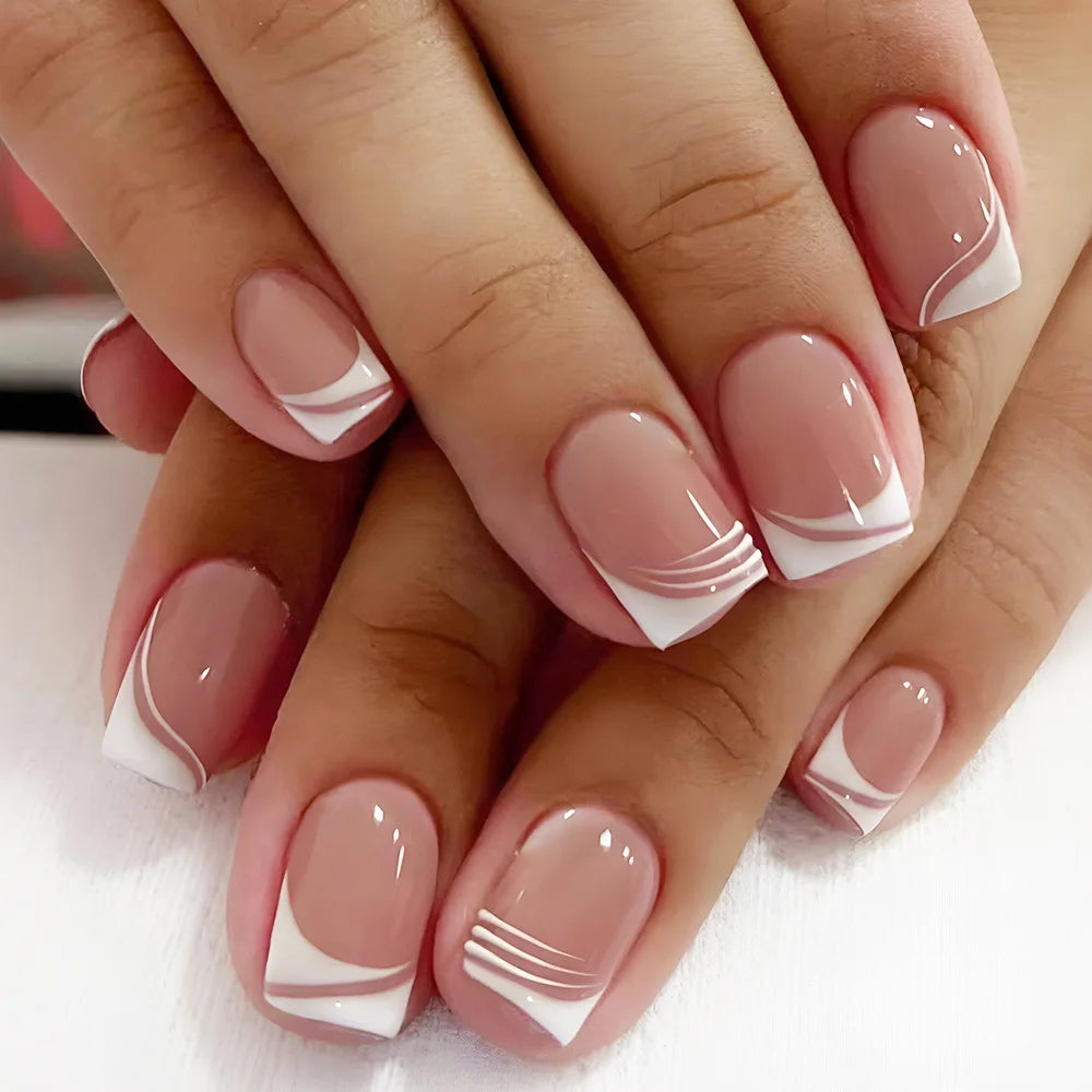 Uñas francesas azules
