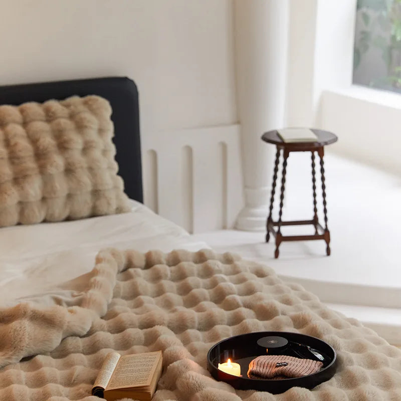 Fur Blanket for Winter Luxury Warmth Super Comfortable Blankets for Beds High-end Warm Winter Blanket for Sofa