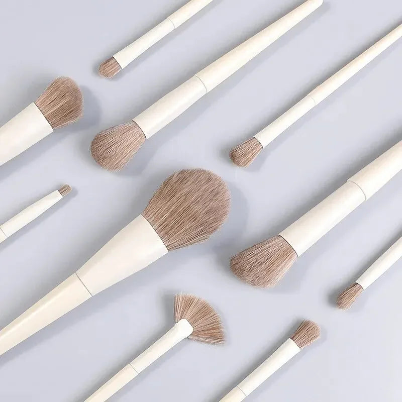 10 brochas de maquillaje, fáciles de usar para base, rubor, sombras de ojos, cejas, contorno de labios, rostro. Herramientas de belleza.