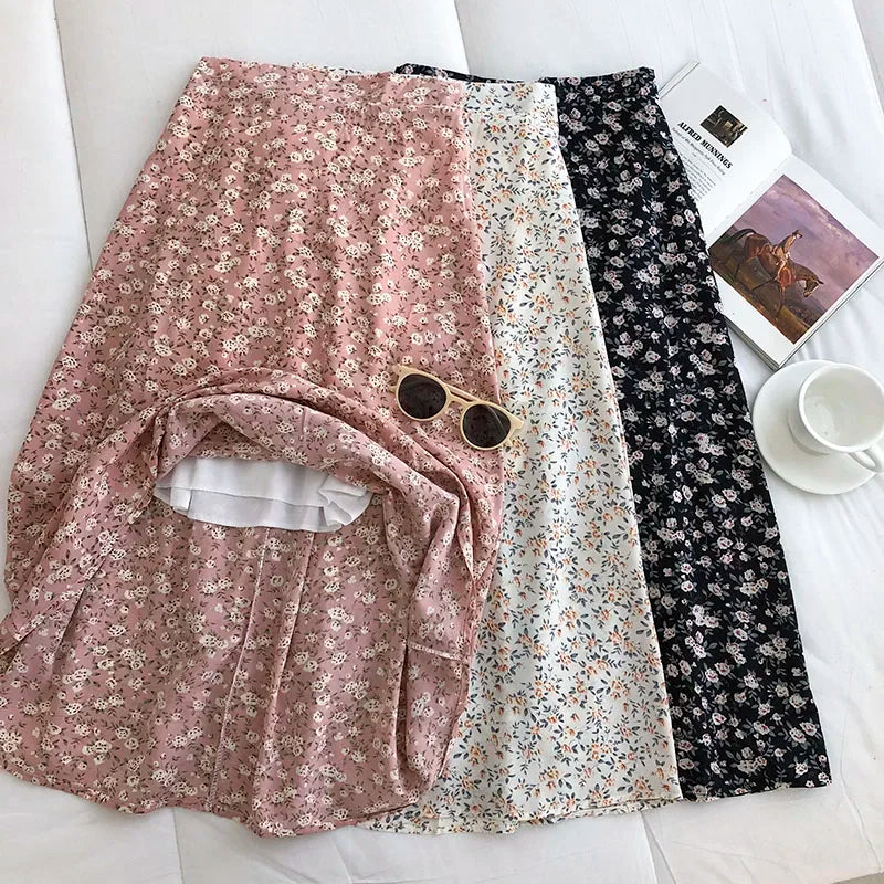 Woman Skirt Summer New Korean Ins Fashion Temperament Gentle Vintage Floral Slim Versatile High Waist Female Skirt