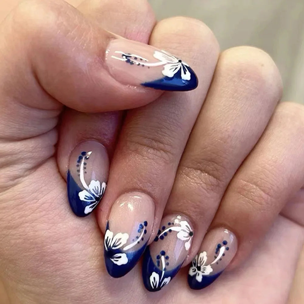 French Press on Fake Nails with Flowers Designs Summer Blue Short Almond False Nails Wearable French Full Cover Press on Nails