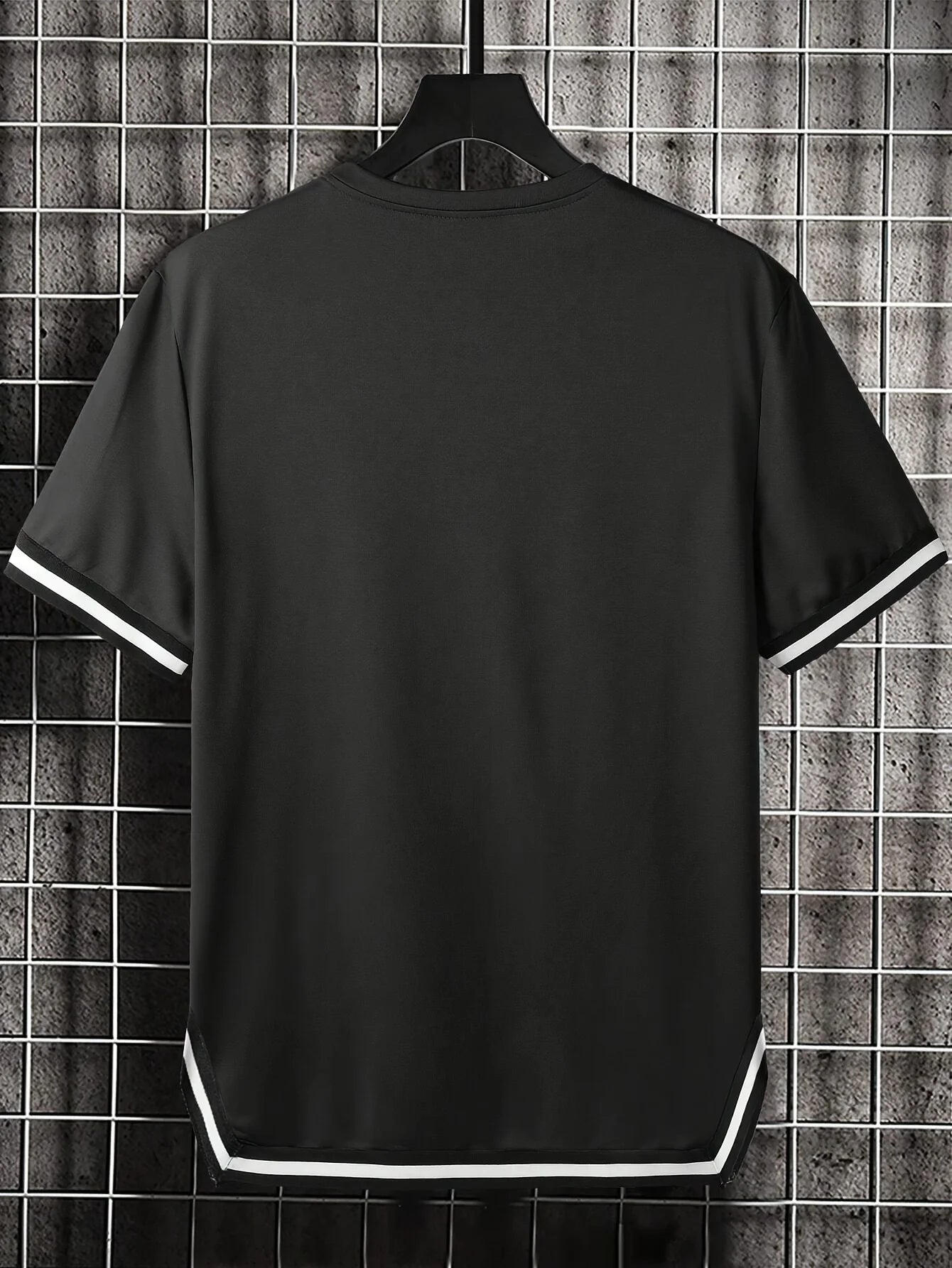 Men's Summer Casual Fashion Black T- Shirt is Versatile and Suitable for Any Occasion with Lightweight and Breathable Fabric
