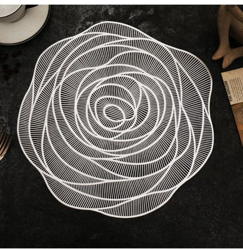 Round PVC Placemats, Waterproof & Oil-Proof, Bronzed Design, Non-Slip Insulated Mats for Restaurants, Hotels, and Home Decor