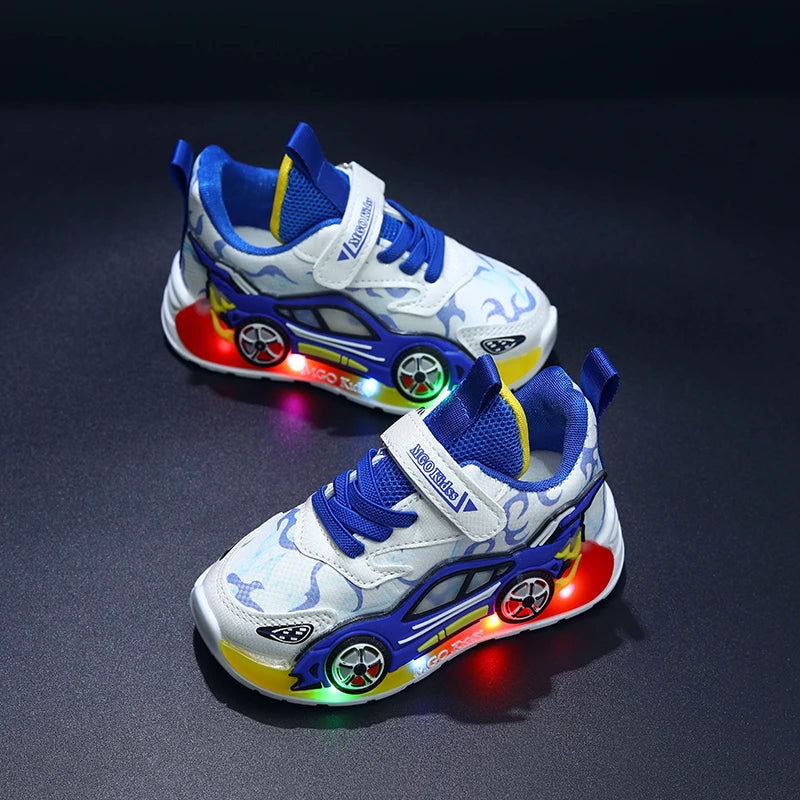 Zapatillas de niño con luces LED en forma de coche
