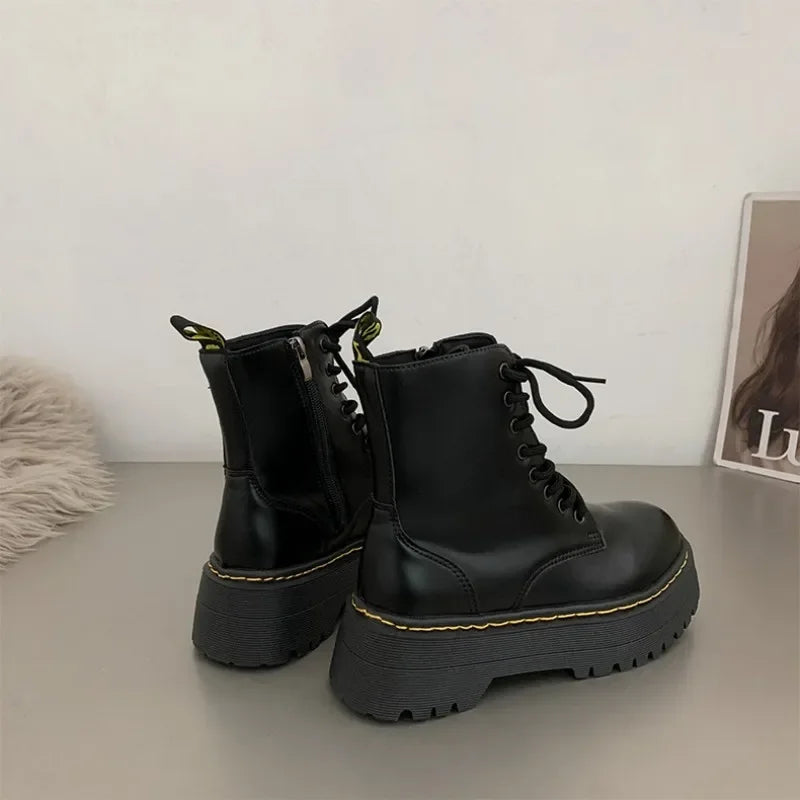 Women Fashion Boots Casual Shoes Woman Leather Chelsea Ladie Classic Punk Female Goth High Platform Boots Women Botas Mujer