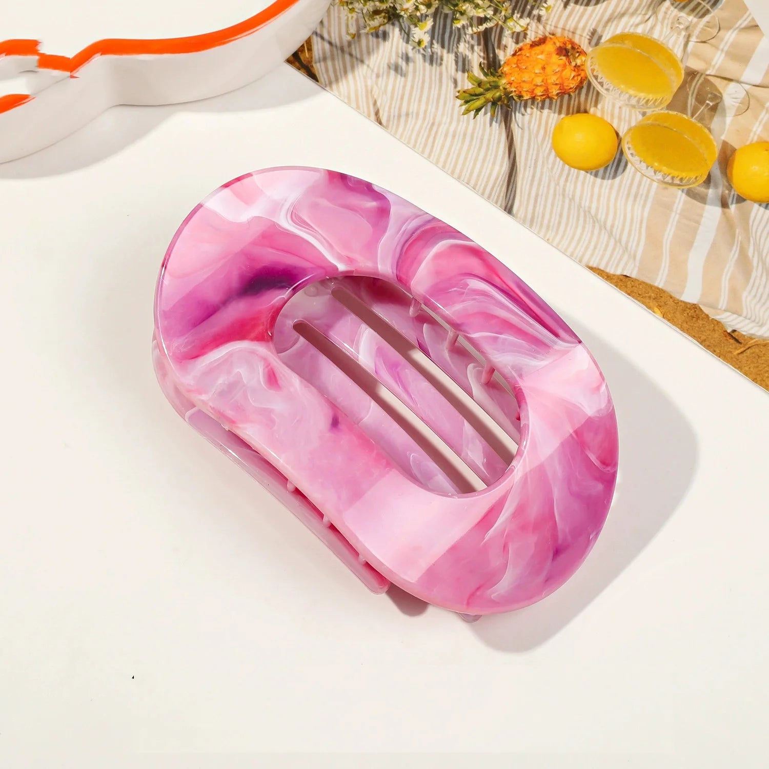 Marble Duckbill Hair Claw