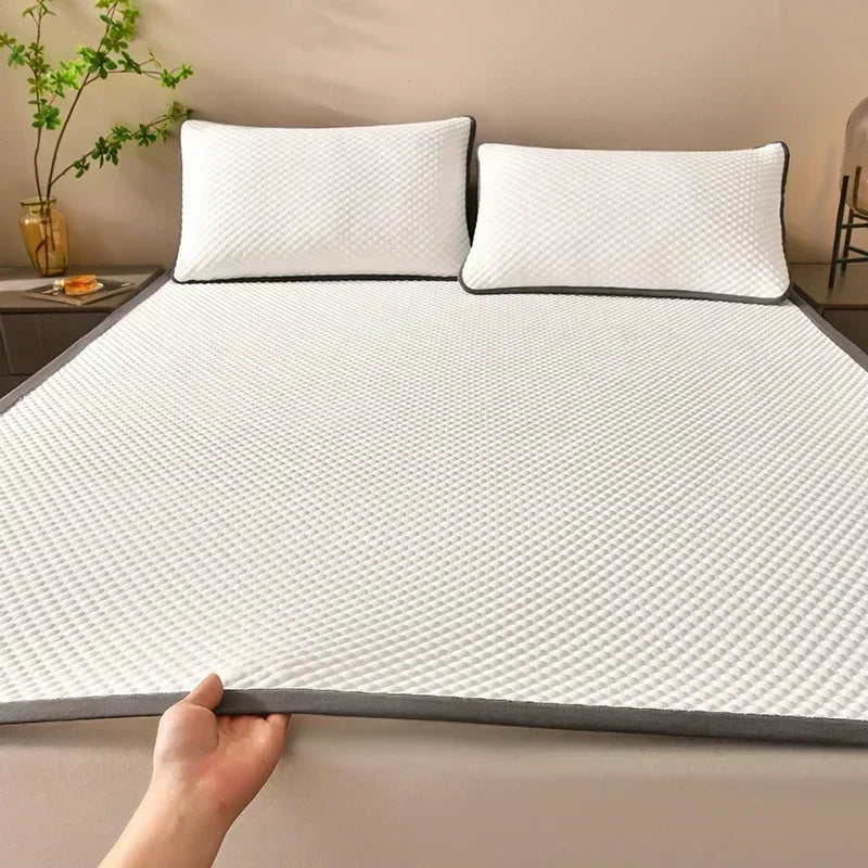 Cooling Mattress Smooth Air Condition Comforter Lightweight Cushion Cool Feeling Fibre Skin-friendly Breathable Mat Pad 1Pc