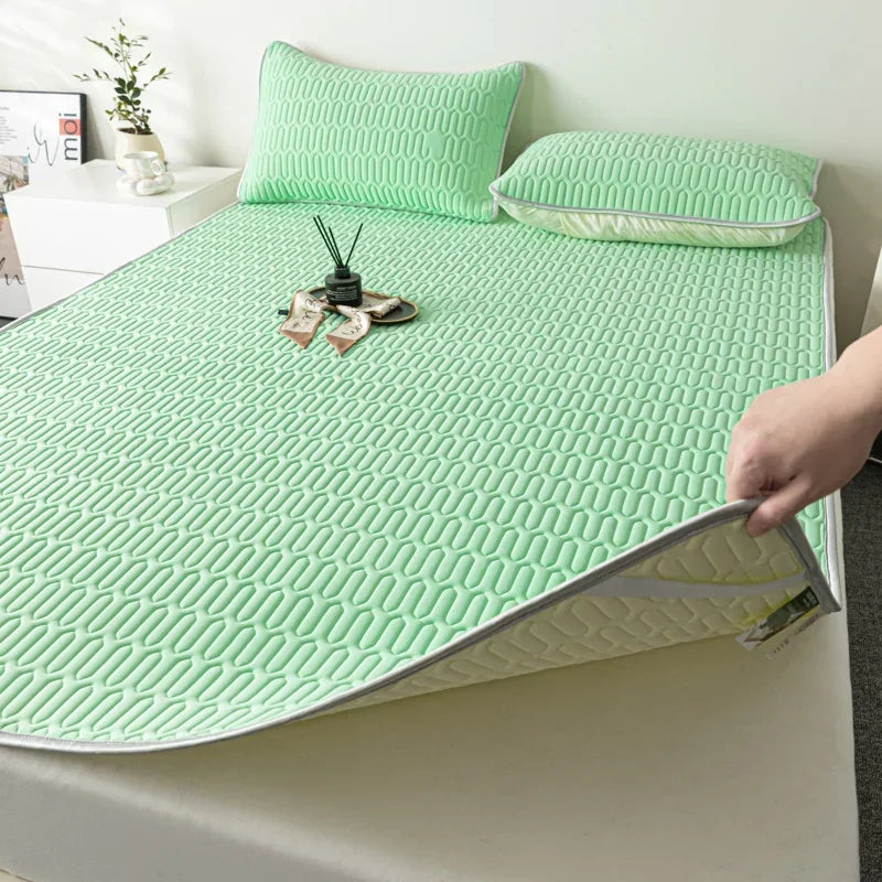 Cooling Bed Sheet Set with Pillowcases Ice Silk & Latex Quilted Breathable Cover Solid Summer Bedding Comfort & Heat Resistance