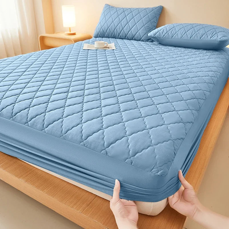 Waterproof Mattress Protector Embossed Bed Mattress Cover Soft Breathable Fitted Mattress Pad Cover 120/150/180/220x200 Washable