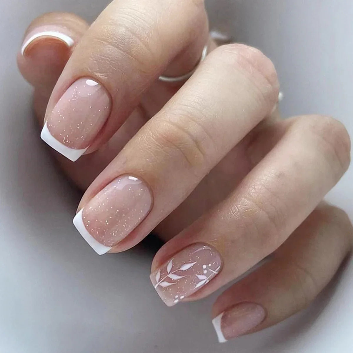 24pcs/box Glossy Short Square Fake Nails Colorful French Tip Press On Nails Flower Pattern Spring Summer False Nails For Women