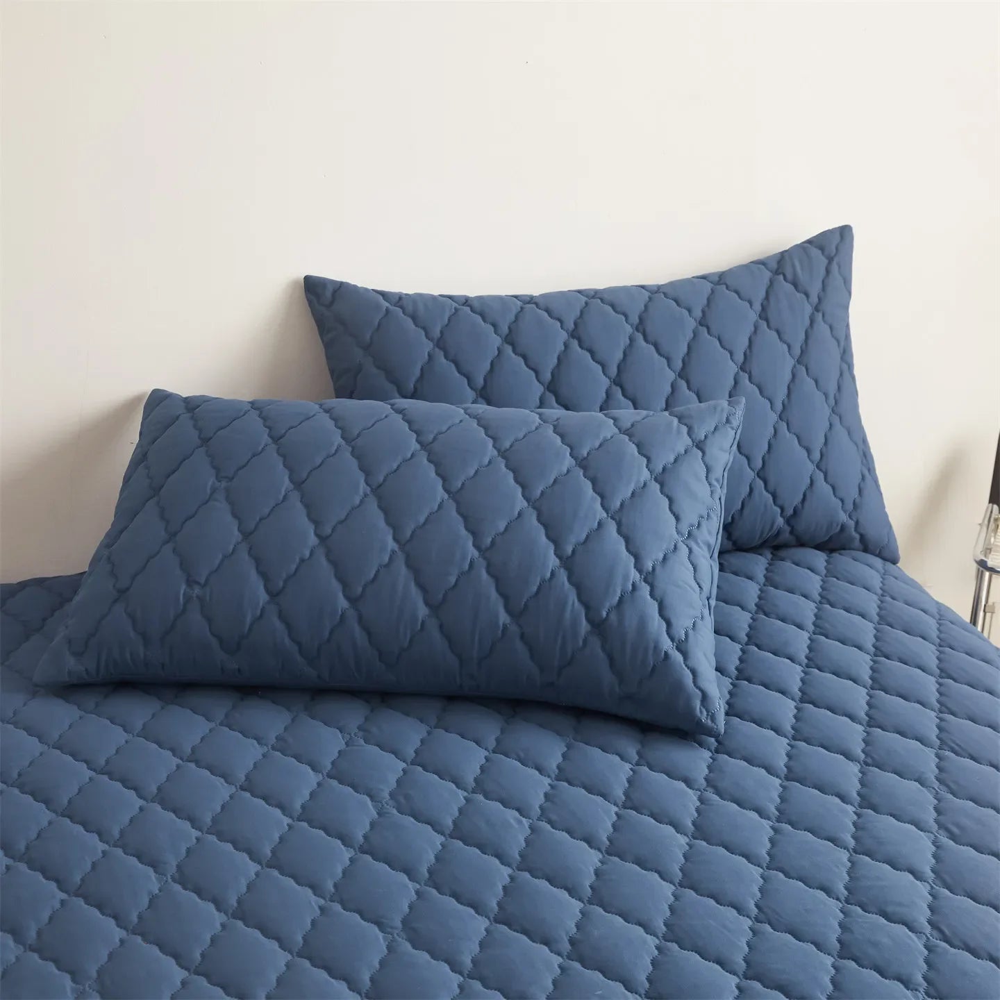 2pcs Waterproof Throw Pillowcases Envelope Soft Breathable Pillow Covers for Bed Protector 50x75cm, Grey / Blue / Green / Red