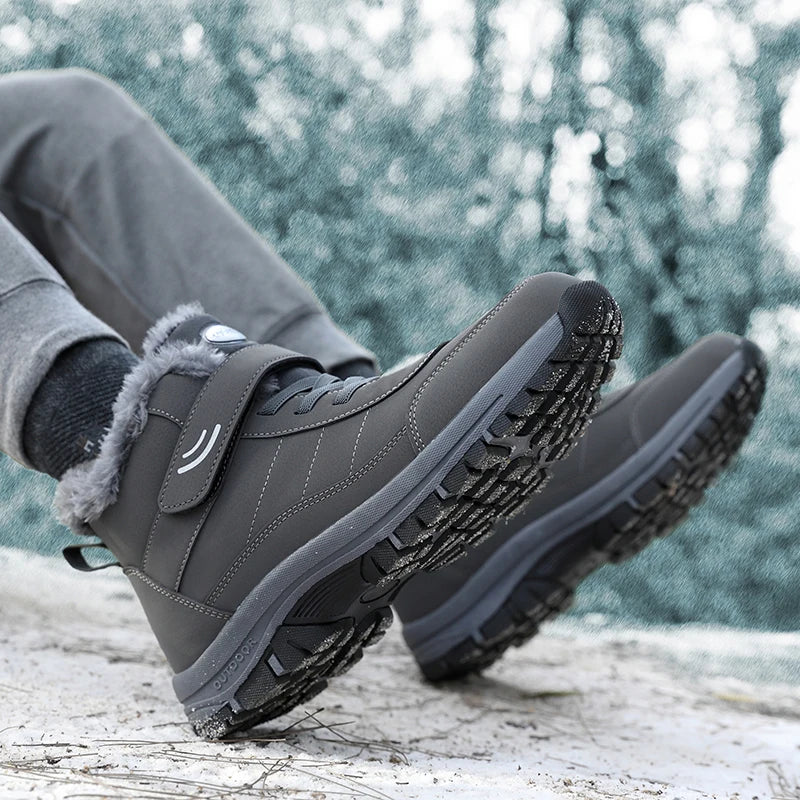 Bottes de neige pour hommes, chaussures d'hiver décontractées, plateforme antidérapante, bottines chaudes en fourrure, bottes de combat en peluche, bottes de randonnée en plein air, bottes de moto