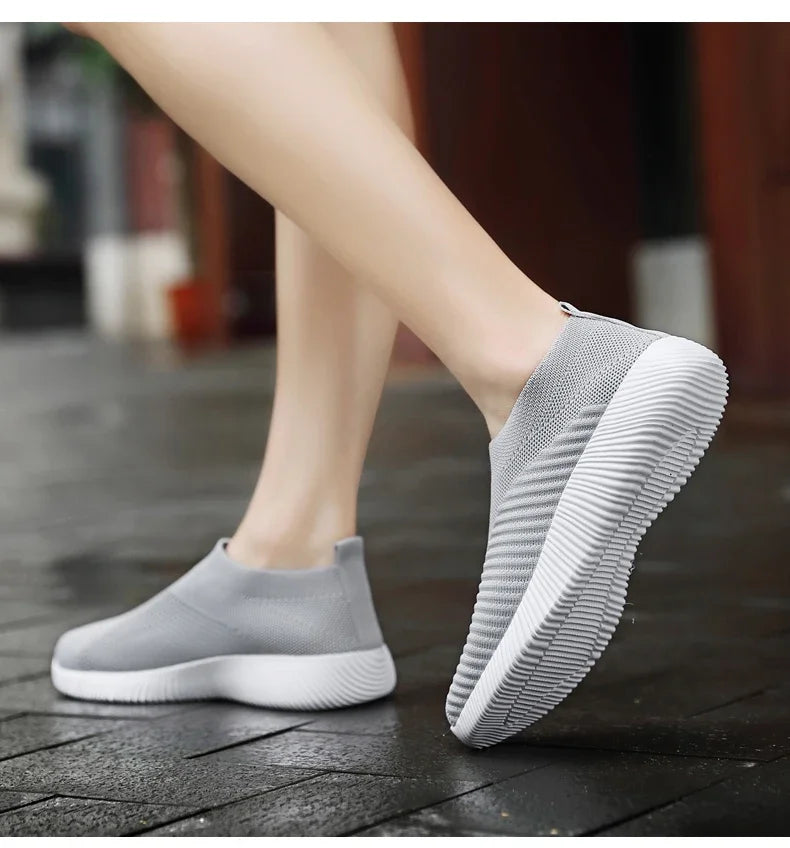 Women Flat Slip on White Shoes Woman Lightweight Sneakers Women Casual  Summer Autumn Walking Mesh Running Sports Shoes 2024
