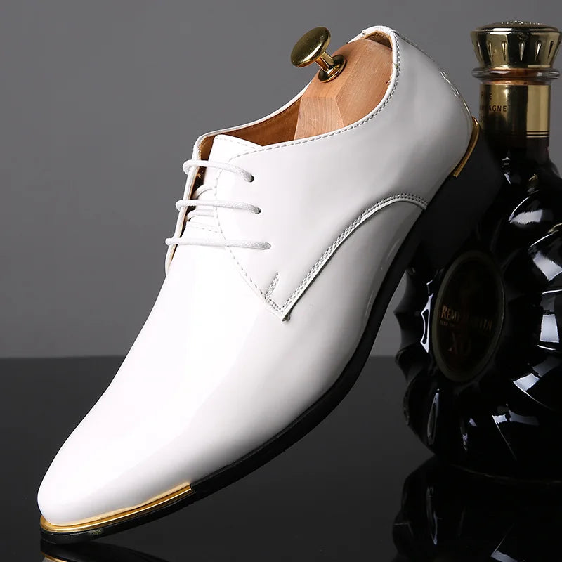 zapatos formales hombre clásicos Charol zapatos de boda hombre oficina coiffeur moda italiana zapatos de vestir hombre piel erkek ay 657
