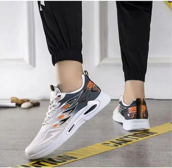 Men's Shoes New Fashion and Trendy Mesh Sports and Casual Shoes Student Soft Sole Comfortable Fashion Men's Running Shoes