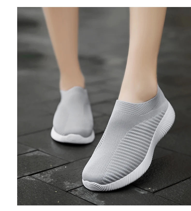 Women Flat Slip on White Shoes Woman Lightweight Sneakers Women Casual  Summer Autumn Walking Mesh Running Sports Shoes 2024
