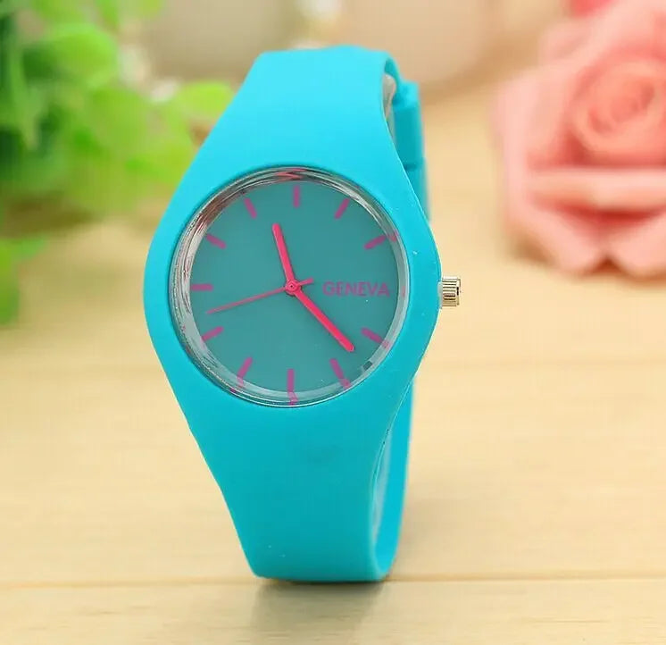 Reloj Mujer 2021 Women's Watches Famous Brand Quartz Watch Women Fashion Casual Sports Silicone Wristwatch Hot Kobiet Zegarka