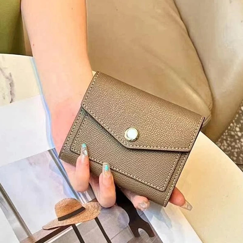 Cartera corta de lujo de diseñador para mujer, de cuero genuino, monedero de marca de moda con iniciales personalizadas, tarjetero de piel de vaca para señora