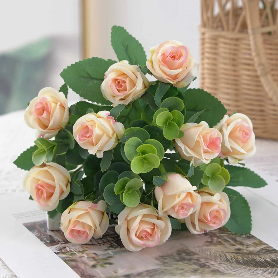 Artificial Flowers Vases Home Decor Outdoor Garden Festival Eucalyptus Leaves Fake Plants Wedding Party Silk Roses Bouquet Cheap